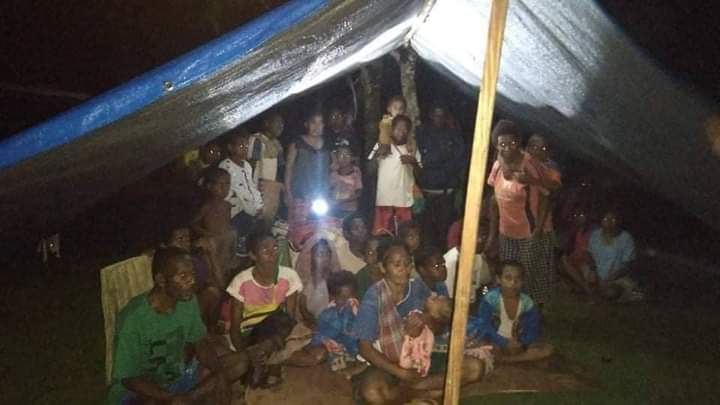 Pengungsi di Aifat Kabupaten Maybrat Papua Barat. "Foto . Esk f"