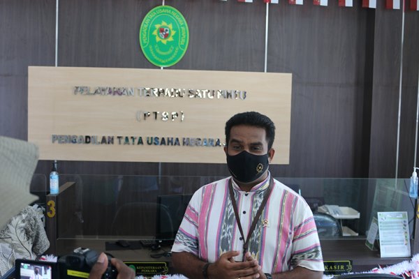 Simson Seran, SH.,MH (Humas PTUN Jayapura ) Foto : nesta/jeratpapua.org