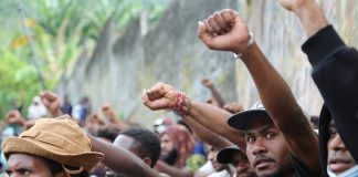 Aksi Penolakan DOB & Otsus Jilid 2 Oleh Mahasiswa Papua di Jayapura, foto : harun/jeratpapua.org