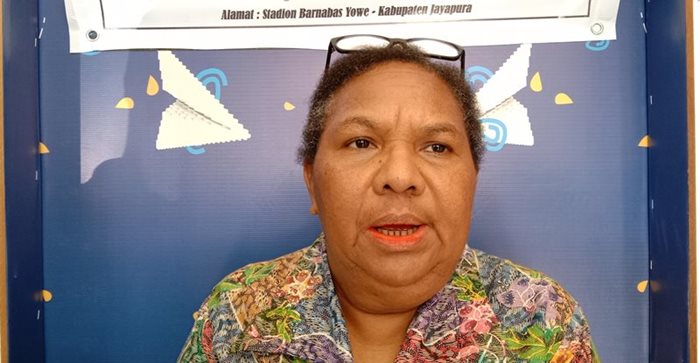 Sekda Hana Hikoyabi , foto : nesta /jeratpapua.org