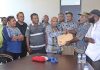 Penyerahan Aspirasi Oleh Masyarakat Adat 4 Kampung Pemilik Ulayat Bandara sentani Kepada DPRP Papua, foto : nesta/jeratpapua.org