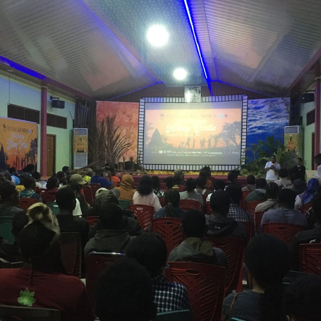 Pemutaran dan Diskusi Film Pada Festival Film Papua VI tahun 2023 di Jayapura , foto : PV/jeratpapua.org