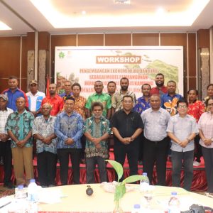 MASYARAKAT ADAT DI SUPIORI DAN BOVEN DIGOEL KEMBANGKAN EKONOMI HIJAU DAN BIRU SEBAGAI MODEL PEMBANGUNAN BERBASIS KAMPUNG